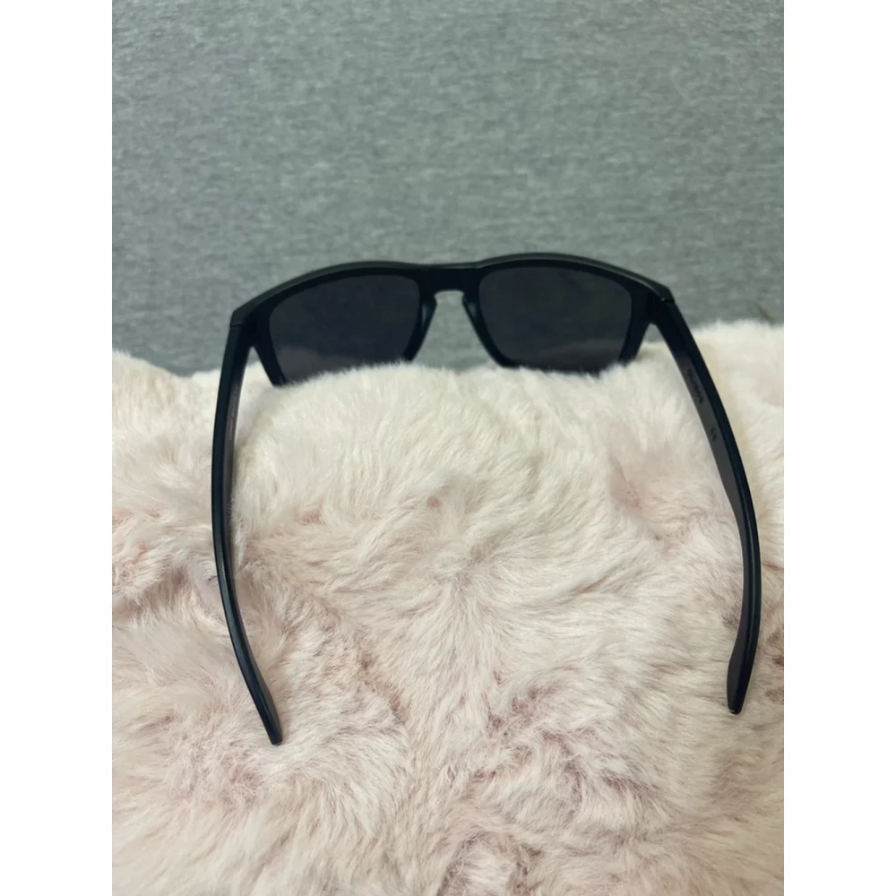 Unisex OLieye Sunglasses One Size Black